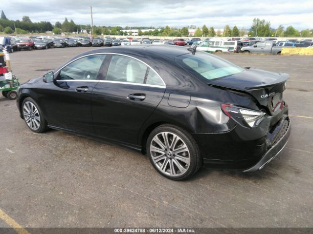 WDDSJ4GB5JN577055 Mercedes-Benz CLA 250 4MATIC