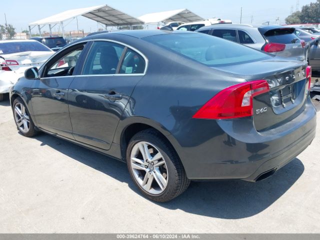 YV126MFBXF1311830 Volvo S60 T5 Premier