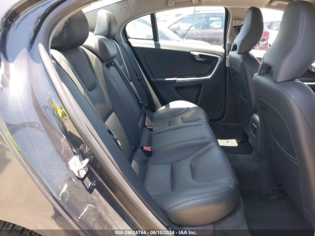 YV126MFBXF1311830 Volvo S60 T5 Premier