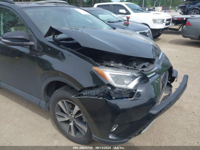 2T3RFREV2HW685169 Toyota Rav4 Xle