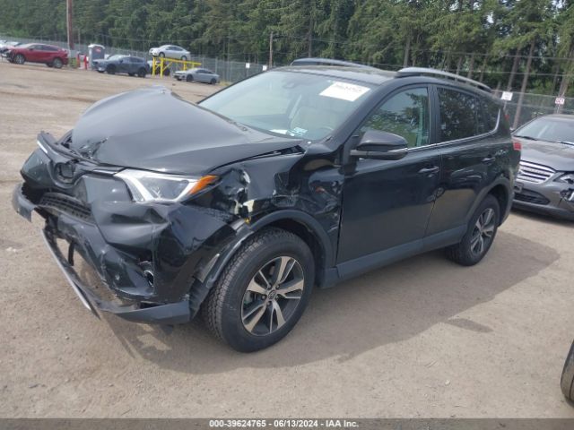 2T3RFREV2HW685169 Toyota Rav4 Xle