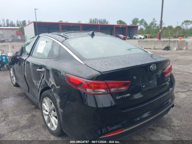 5XXGT4L3XJG246833 KIA Optima S