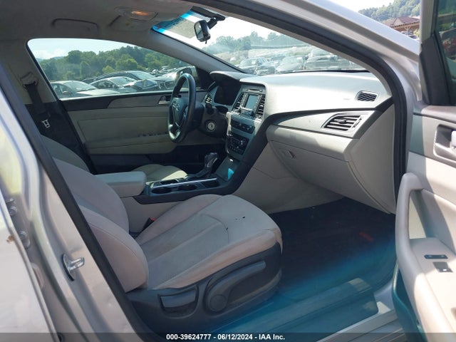 Hyundai SONATA SE 2015 5NPE24AF6FH193194 Image 5