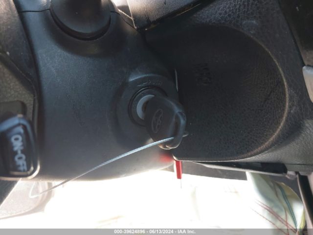 5YFBURHE8EP132311 Toyota COROLLA LE