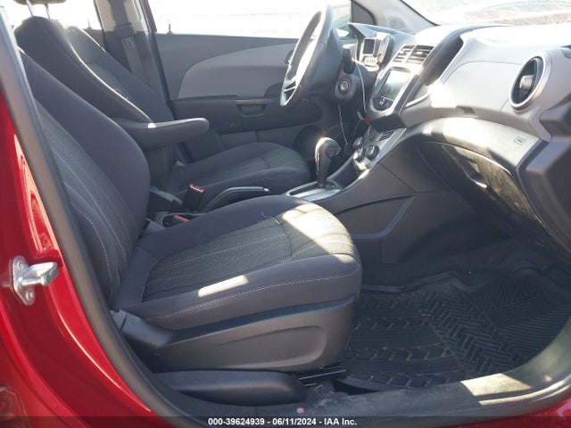 Chevrolet Sonic Lt Auto 2014 1G1JC5SH5E4109896 Image 5