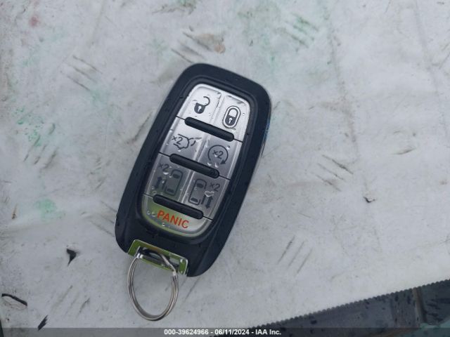 2C4RC1BGXHR576050 Chrysler Pacifica Touring-l