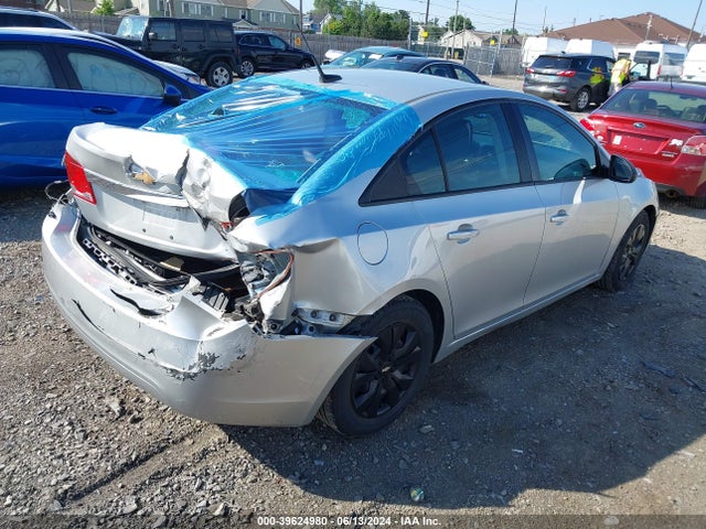 Chevrolet Cruze Ls Auto 2014 1G1PA5SG2E7451019 Image 4