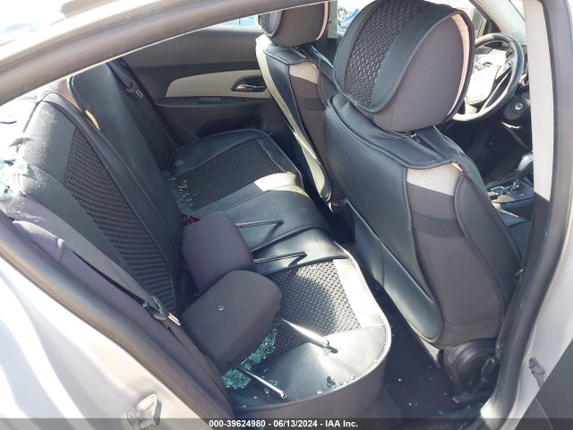 Chevrolet Cruze Ls Auto 2014 1G1PA5SG2E7451019 Image 8
