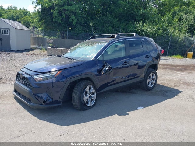 Toyota Rav4 Xle 2023 2T3P1RFV4PW360039 Image 2