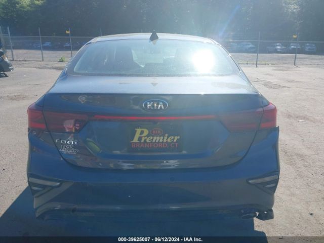 3KPF24AD7ME404536 KIA Forte Lxs