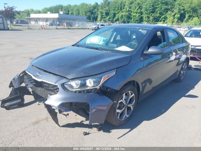 3KPF24AD7ME404536 KIA Forte Lxs