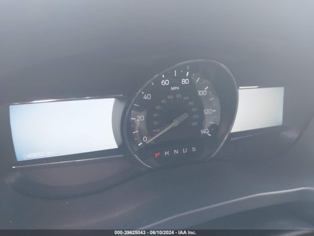 1FM5K8D82KGB48686 Ford EXPLORER XLT