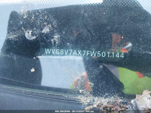 WVGBV7AX7FW501144 Volkswagen TIGUAN S