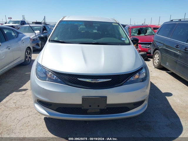 2C4RC1CG9RR136336 Chrysler Voyager Lx