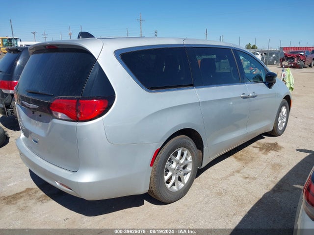 2C4RC1CG9RR136336 Chrysler Voyager Lx