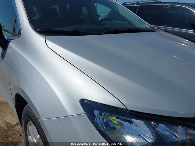 2C4RC1CG9RR136336 Chrysler Voyager Lx