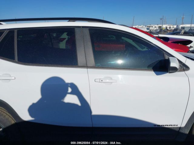 3GKALMEV2NL251172 GMC Terrain Fwd Sle