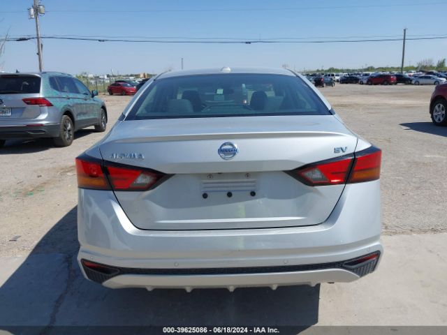 1N4BL4DV6NN308786 Nissan Altima Sv Fwd