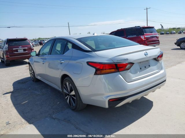 1N4BL4DV6NN308786 Nissan Altima Sv Fwd