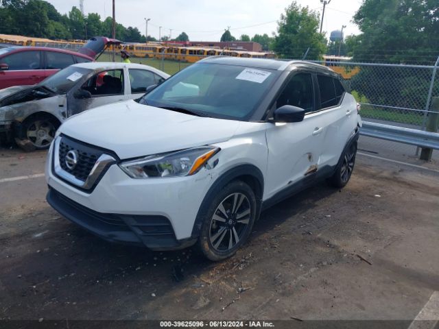 3N1CP5CUXJL518130 Nissan KICKS SV
