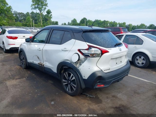 3N1CP5CUXJL518130 Nissan KICKS SV
