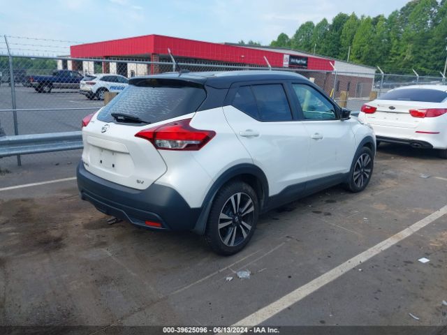 3N1CP5CUXJL518130 Nissan KICKS SV