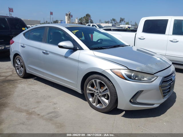 2017 5NPD84LF4HH039206 main image