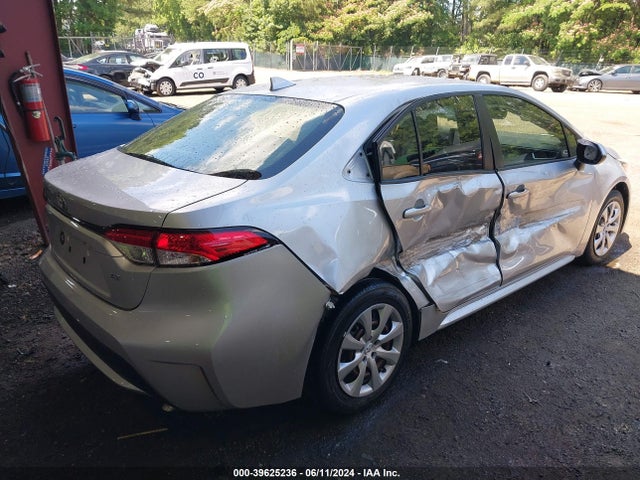Toyota COROLLA LE 2020 JTDEPRAE2LJ116699 Image 4