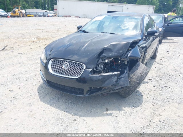 2009 JAGUAR XF SAJWA05B69HR09717 Photo 5