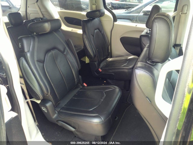 2C4RC1BG3NR139258 Chrysler Pacifica Touring L