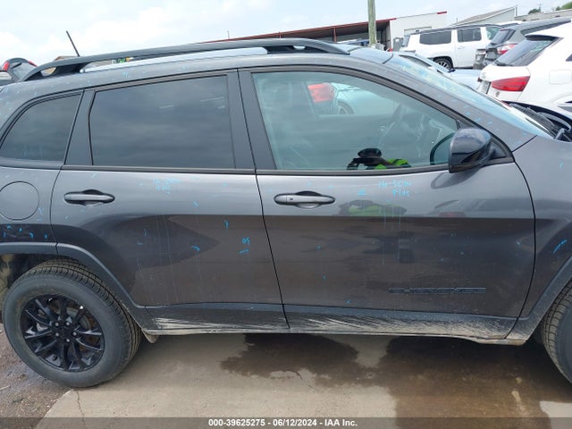 1C4PJMMB9PD111034 Jeep Cherokee Altitude Lux 4x4