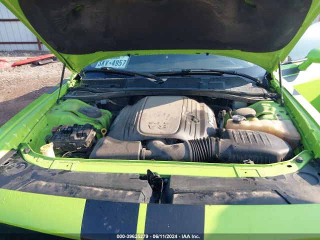2C3CDZAT7FH775452 Dodge Challenger R/t