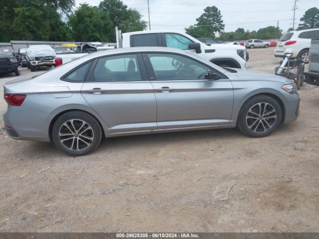 3VWBM7BU6RM008729 Volkswagen Jetta 1.5t Sport