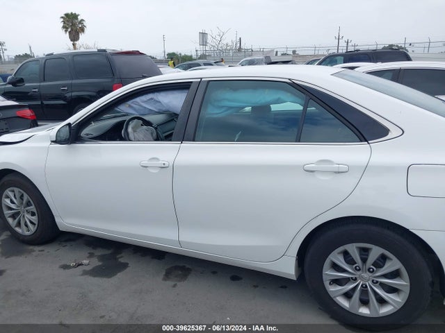 Toyota CAMRY LE 2015 4T4BF1FK7FR446834 Image 14