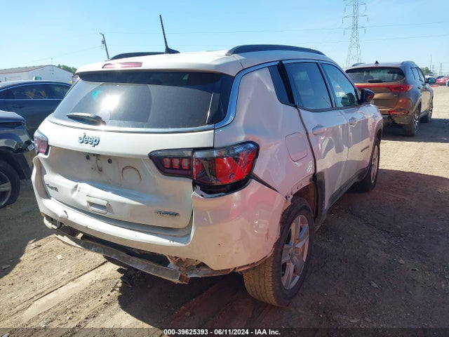 Jeep Compass Latitude 4x4 2022 3C4NJDBBXNT183099 Image 4