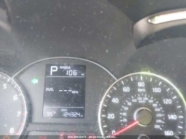 3KPFK4A75HE158621 KIA FORTE LX