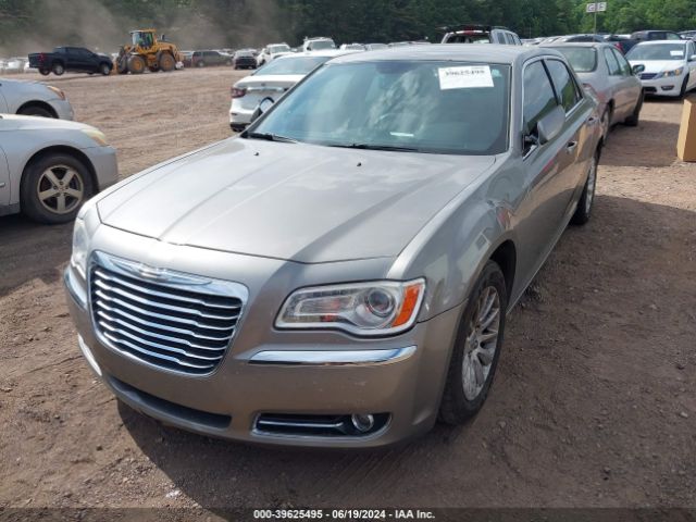 2C3CCAAG4EH189121 Chrysler 300