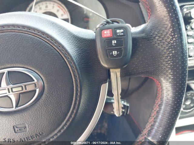JF1ZNAA12G8709679 Scion FR-S