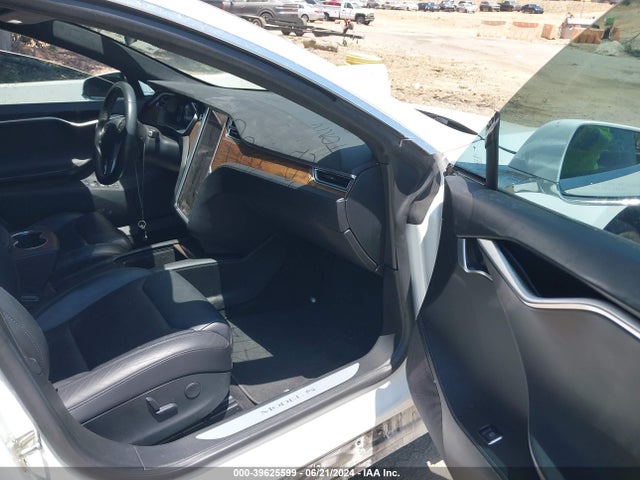5YJSA1E10HF202637 Tesla Model S 60/75