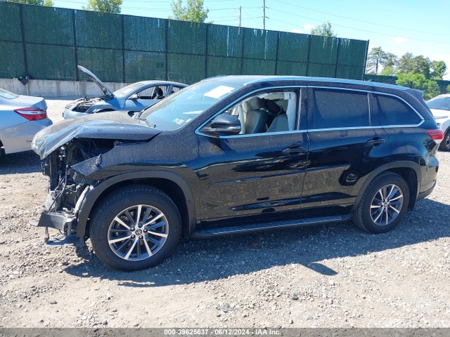 Toyota Highlander Xle 2017 5TDJZRFH2HS365719 Image 14