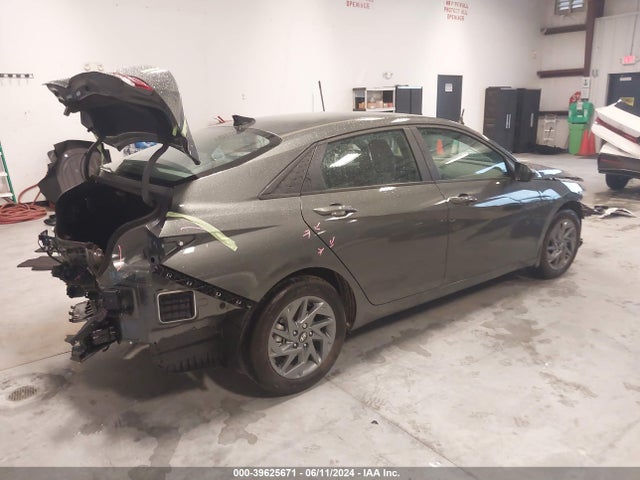 Hyundai ELANTRA SEL 2024 KMHLM4DG7RU751050 Image 4