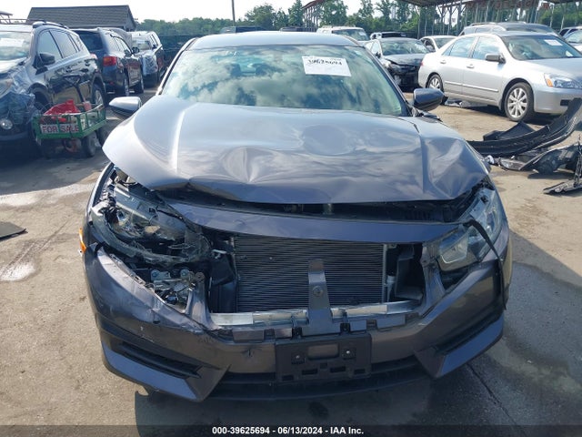 Honda Civic Lx 2018 2HGFC2F56JH525983 Image 13