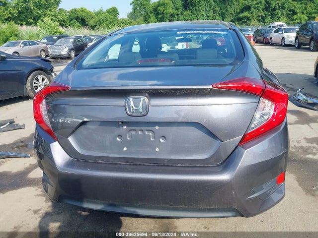 Honda Civic Lx 2018 2HGFC2F56JH525983 Image 17
