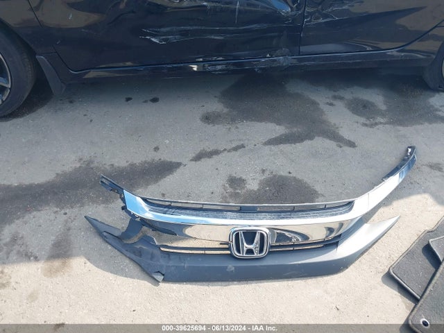 Honda Civic Lx 2018 2HGFC2F56JH525983 Image 12