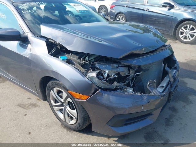 Honda Civic Lx 2018 2HGFC2F56JH525983 Image 19