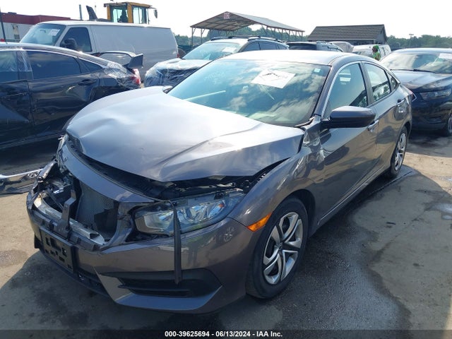Honda Civic Lx 2018 2HGFC2F56JH525983 Image 2