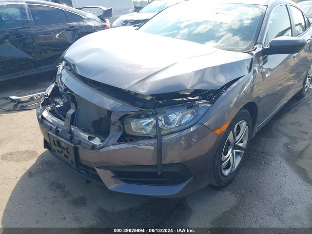 Honda Civic Lx 2018 2HGFC2F56JH525983 Image 6