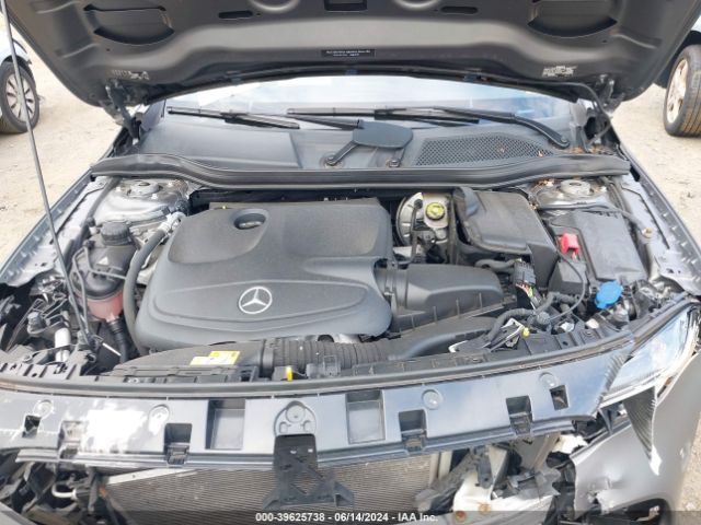 WDCTG4GB9JJ457337 Mercedes-Benz Gla 250 4matic