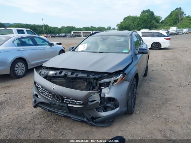 WDCTG4GB9JJ457337 Mercedes-Benz Gla 250 4matic