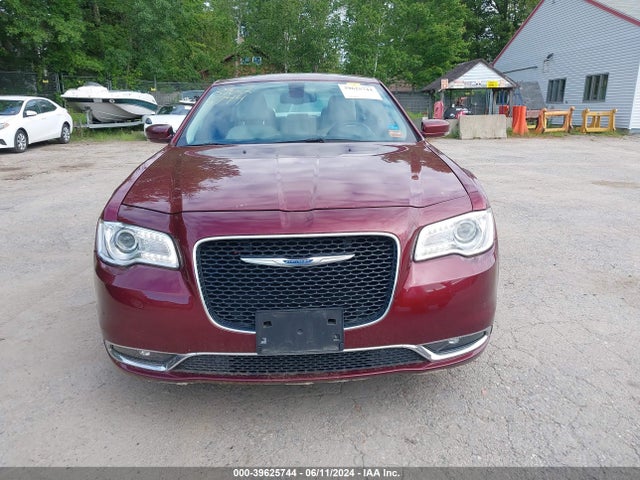 Chrysler 300 Anniversary Edition 2016 2C3CCARG3GH321289 Image 12